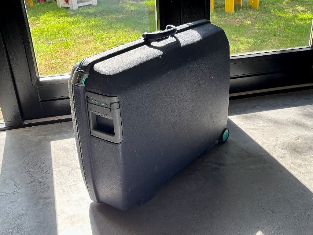 Samsonite koffer met wieltjes en slot, Gebruikt, Hard kunststof, Ophalen of Verzenden, 35 tot 45 cm