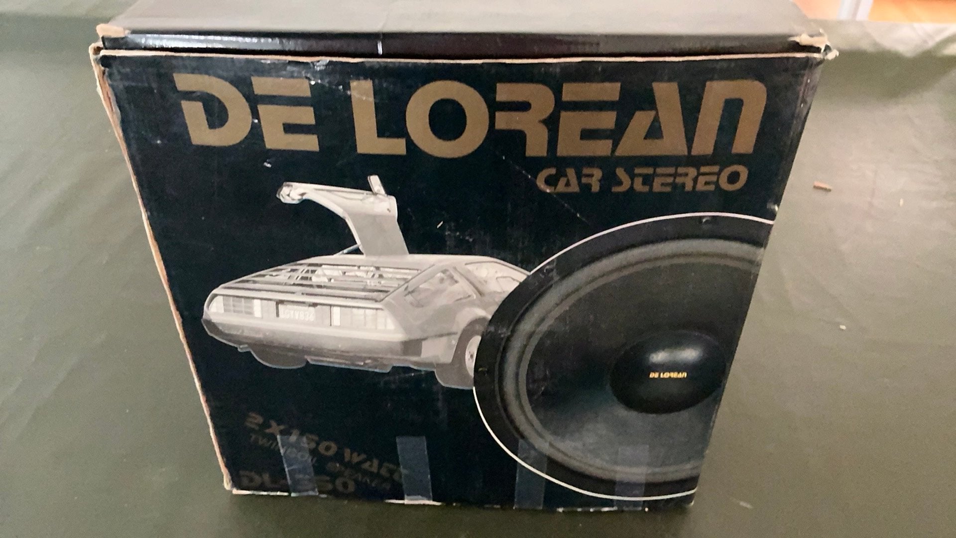DeLorean Car Stereo (model DL-530, een 2x150 watt twin-coil, Ophalen of Verzenden, Zo goed als nieuw