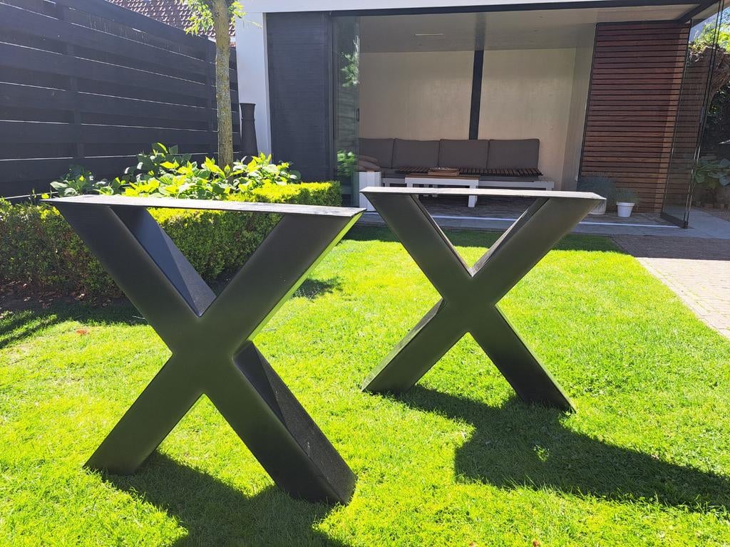 Stalen tafelpoten zwart, voor zware tafel., Huis en Inrichting, Ophalen of Verzenden, Rond, 50 tot 100 cm, 50 tot 100 cm