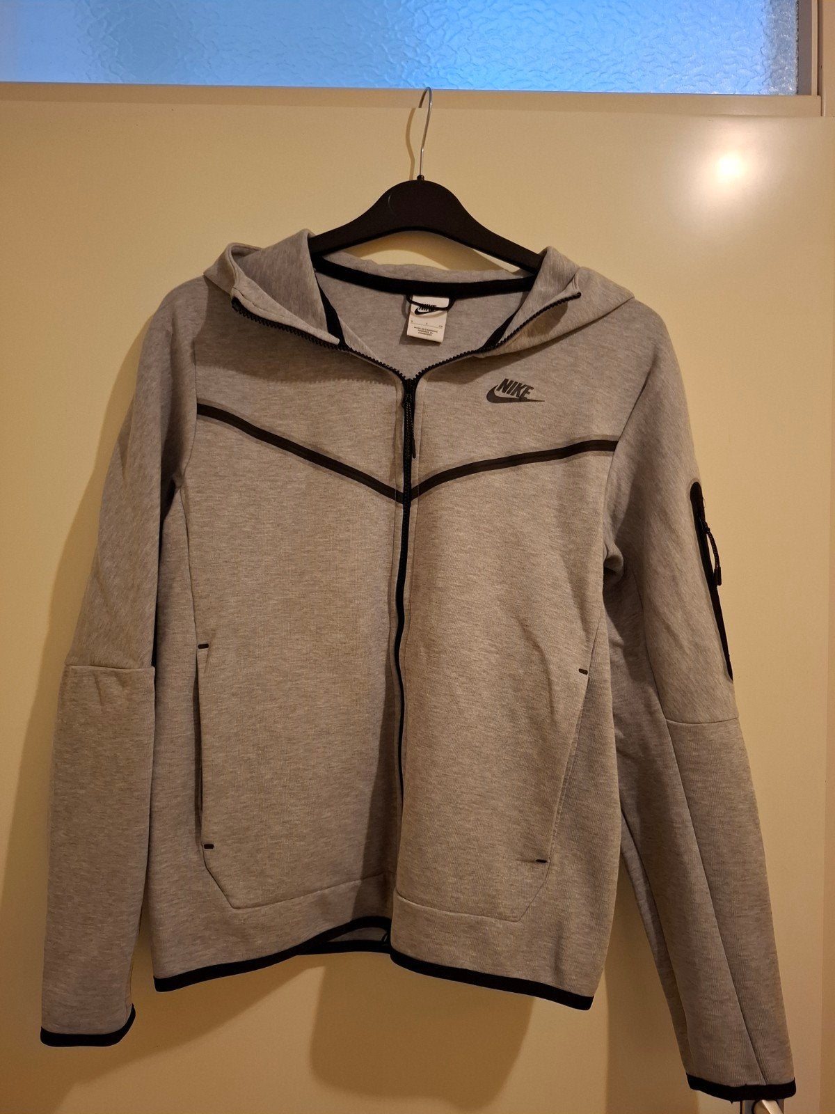 Grijze Nike Tech Fleece vest, maat S, Ophalen of Verzenden, Gedragen, Grijs