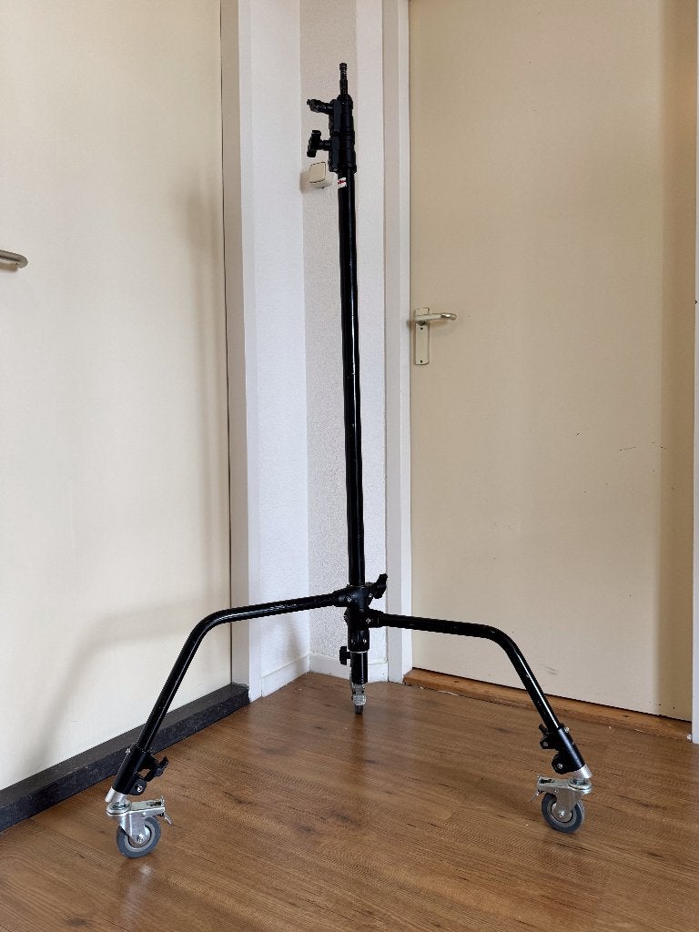 Avenger A225CB C-Stand met wielen, Audio, Tv en Foto, Fotografie | Statieven en Balhoofden, Ophalen, Driepoot, 175 cm of meer