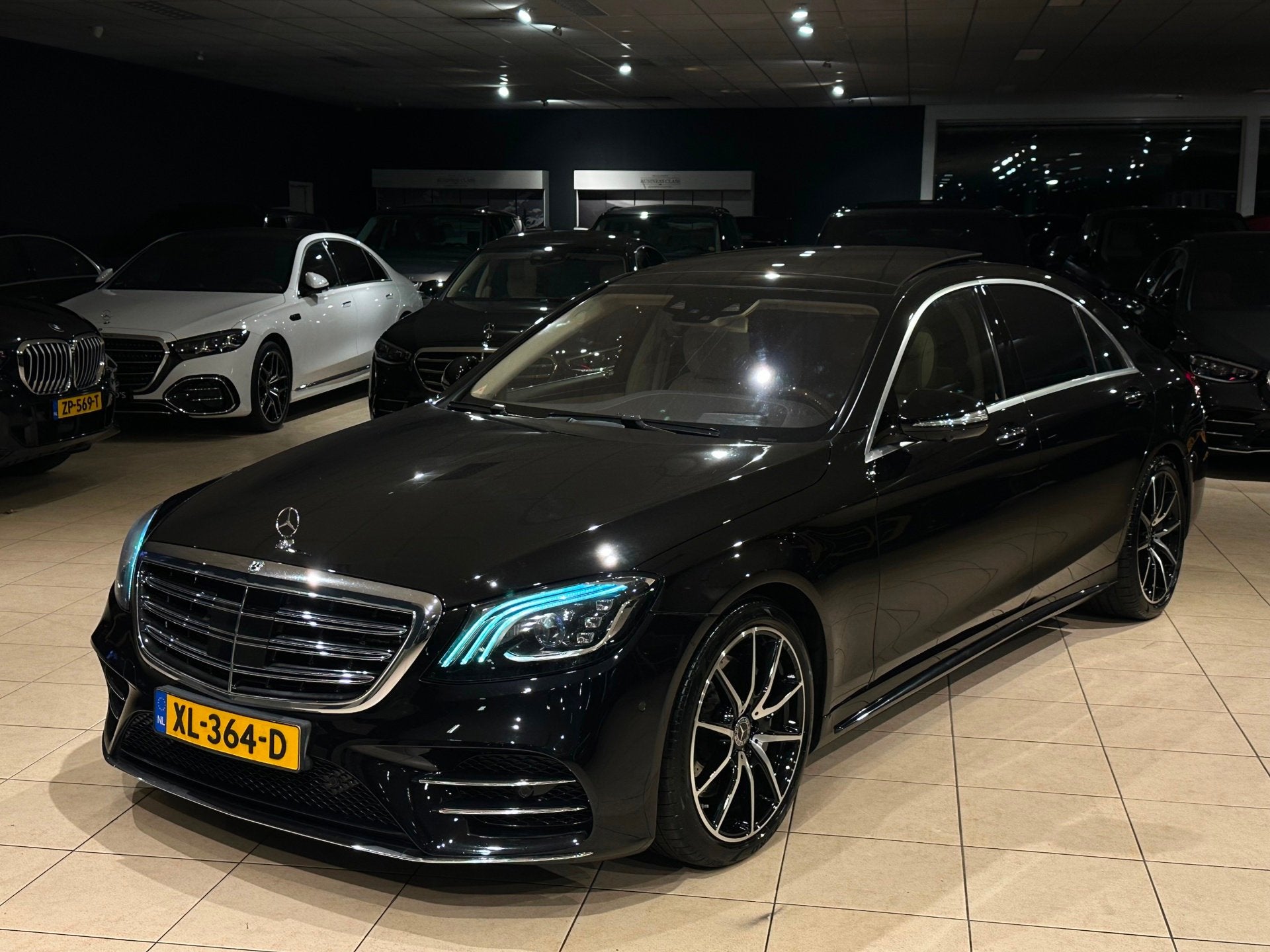 Mercedes-Benz S-klasse S560 4Matic LANG AMG DESIGNO/3D-BURME, Automaat, Bluetooth, Gebruikt, Zwart