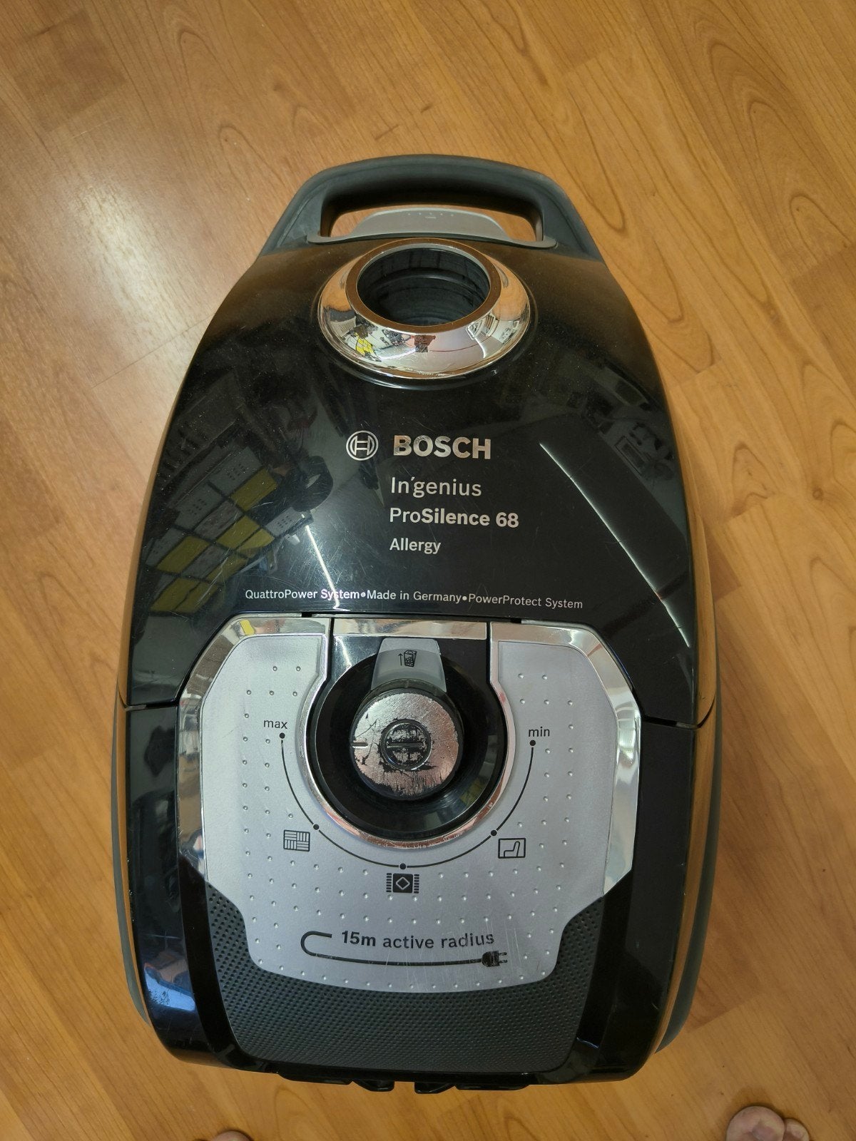 Defecte Bosch Ingenius ProSilence Allergy stofzuiger, Bosch, Niet werkend, Sledestofzuiger, Stille werking