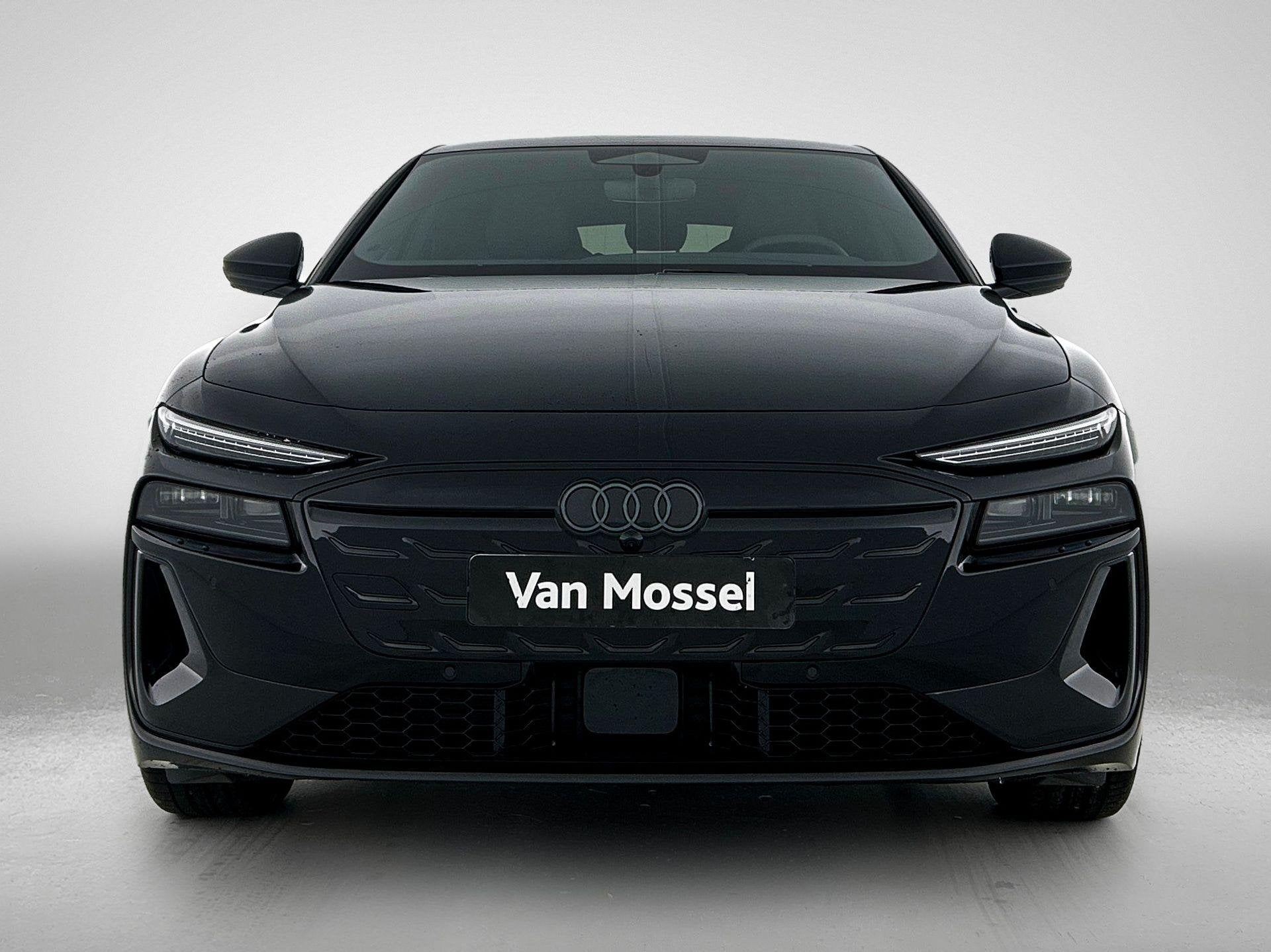 Audi A6 Sportback e-tron S edition 83 kWh | Trekhaak | Stuur, Auto's, Automaat, Achterwielaandrijving, Parkeercamera, Zwart