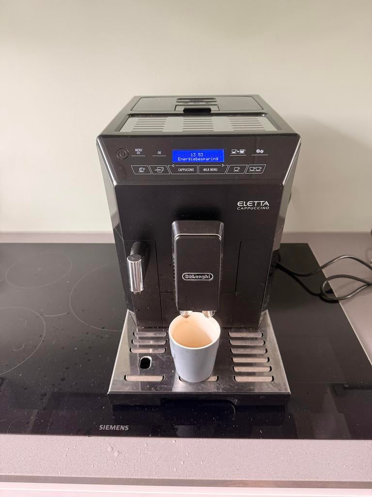 De'Longhi Eletta Cappuccino Volautomaat, Witgoed en Apparatuur, Ophalen, Afneembaar waterreservoir, Koffiemachine, Koffiebonen