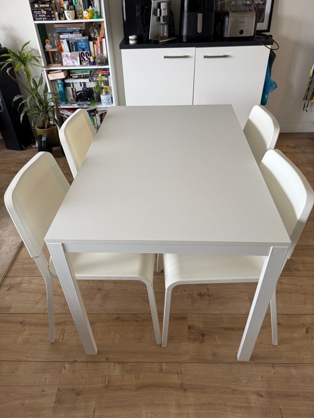 Ikea Vangsta extendable dinning table, Huis en Inrichting, Ophalen, Overige materialen, 100 tot 150 cm, 50 tot 100 cm