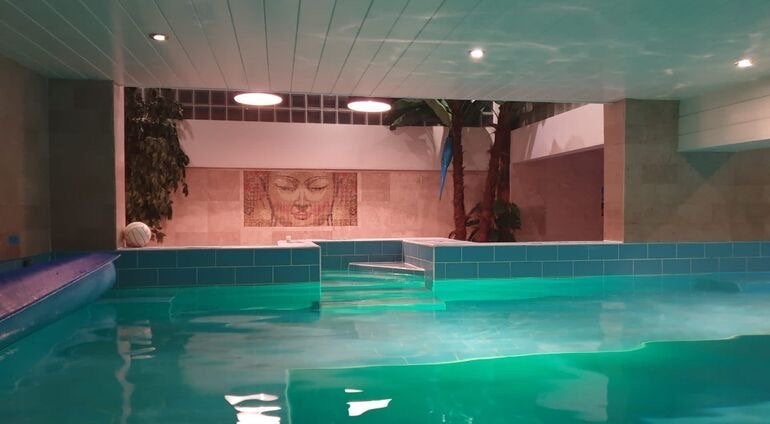 Vakantie woning met zwembad & Wellness, Zwembad