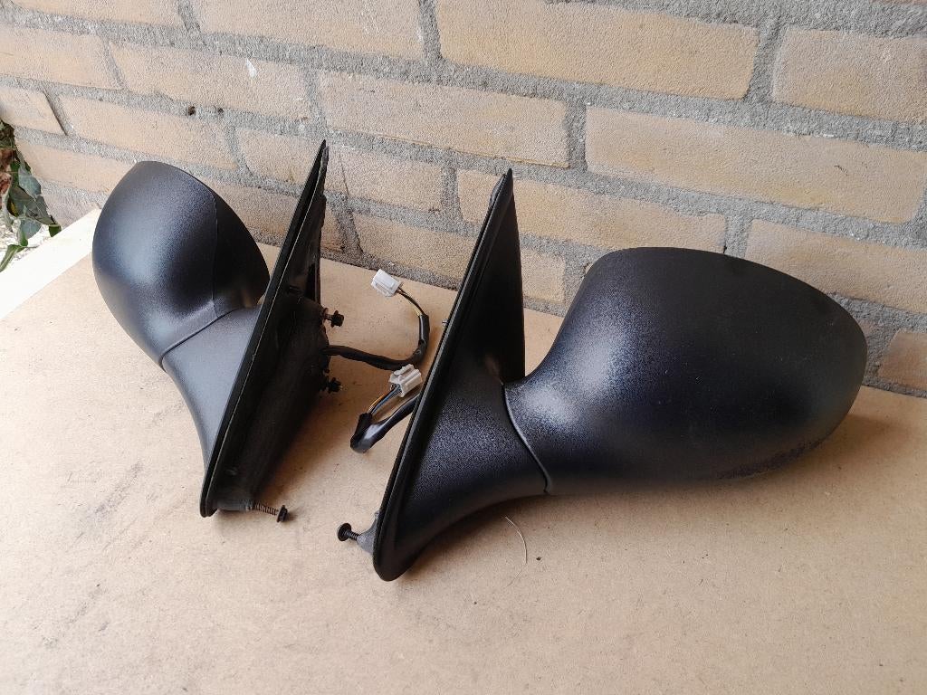 SPIEGEL Links - CHRYSLER SEBRING - €30,- per stuk, Verzenden, Gebruikt, Chrysler