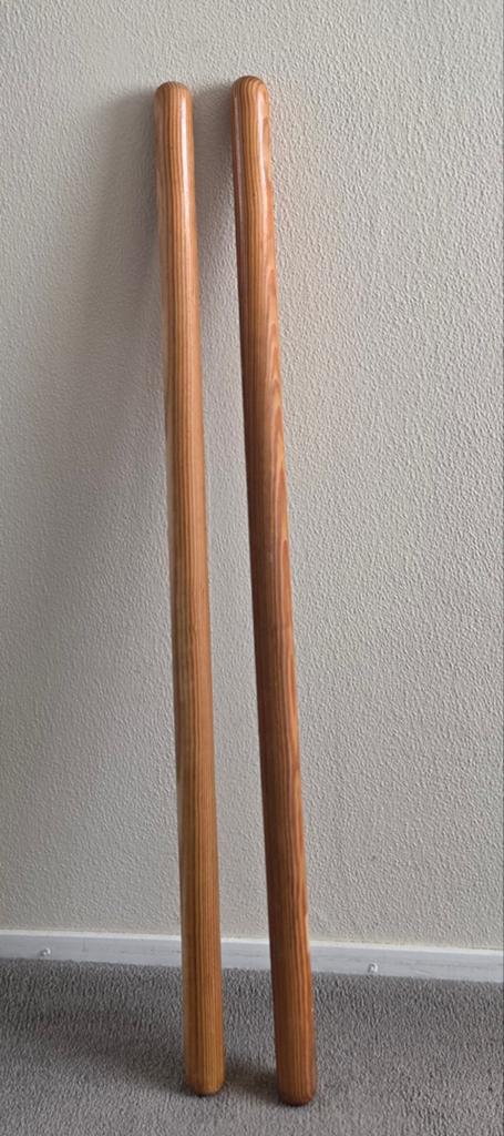 Trapleuningen (2 stuks) van hout, Ophalen