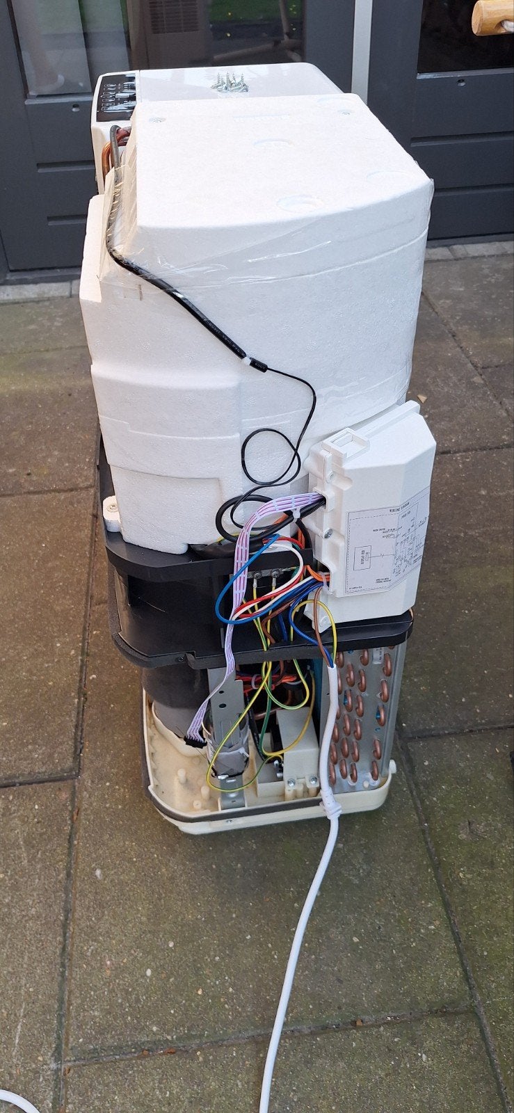 Mobiele airco - blaast wel, koelt niet (voor onderdelen), Ophalen, Minder dan 60 m³, Ventileren, 3 snelheden of meer