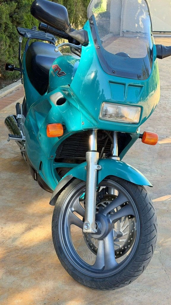Honda NTV | 1995 | 49d km | UNIEK door volle kuip!, Motoren, Motoren | Honda, Niet ingevuld, Cardan-aandrijving, 2 cilinders, Gebruikt