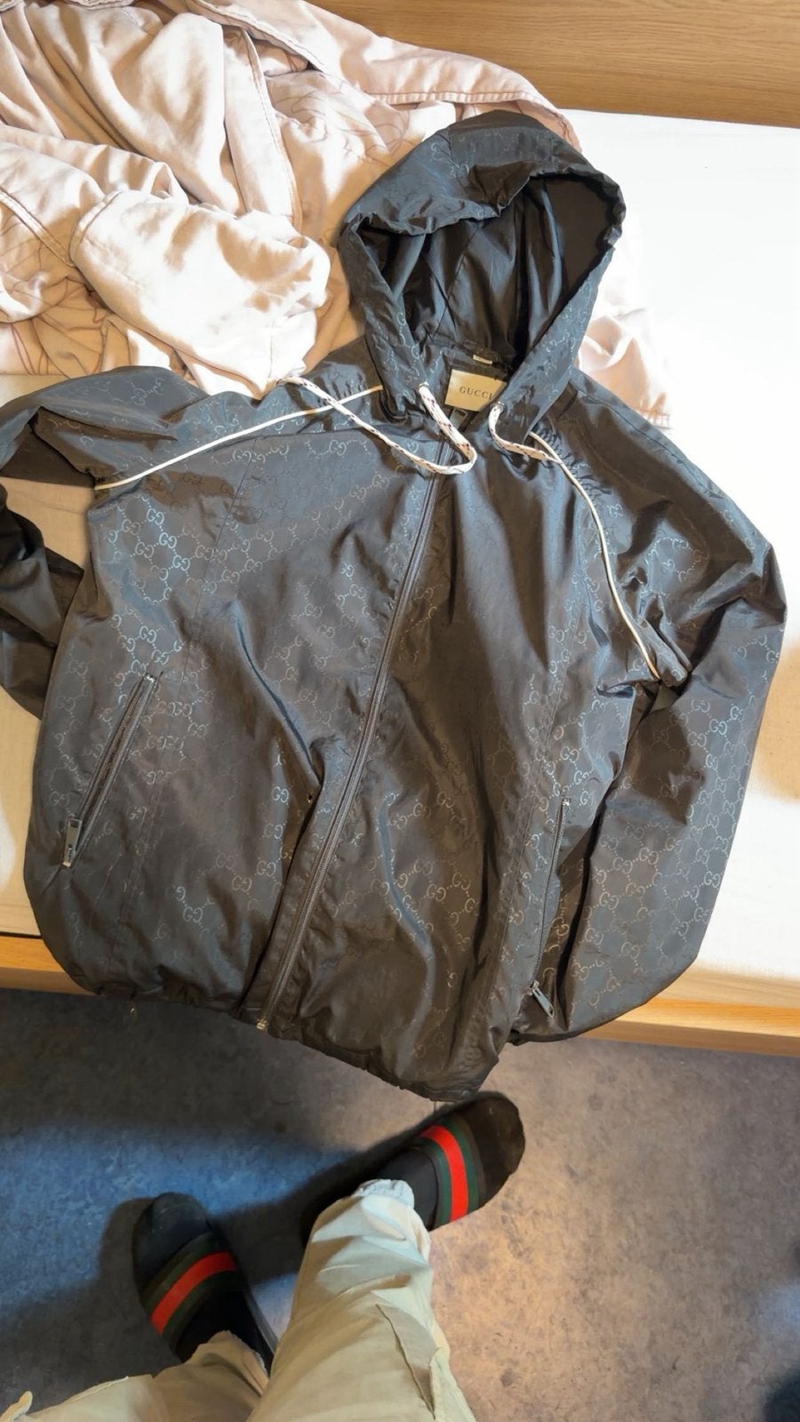 Gucci vest maat M, Camilvwopenbaar@gmail.com, Zwart, Ophalen of Verzenden, Zo goed als nieuw