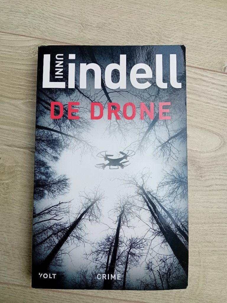 Unni Lindell, De drone, Ophalen of Verzenden, Gelezen, Unni Lindell