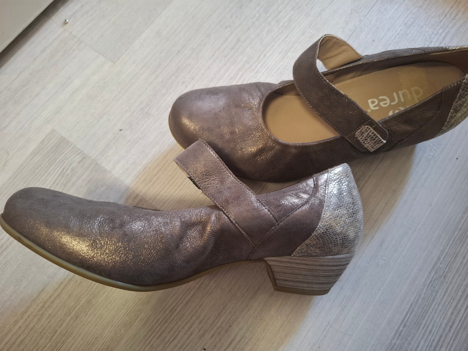 Durea schoenen maat 40 (6) wijdte H - Zo goed als nieuw, Durea, Ophalen, Zo goed als nieuw