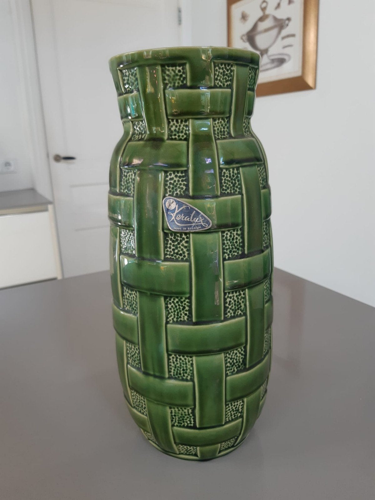 Vaas Boch Freres Keralux 36 cm hoog, Ophalen