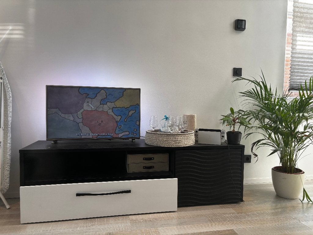 TV Cabinet Unit - Urgent Pick Up, Ophalen, Zo goed als nieuw