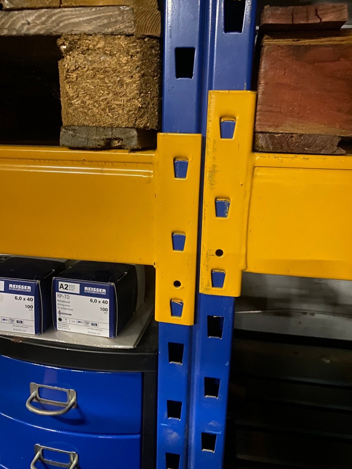 Stellingen staanders 250cm hoog liggers 270cm bij 12cm, Ophalen, Gebruikt