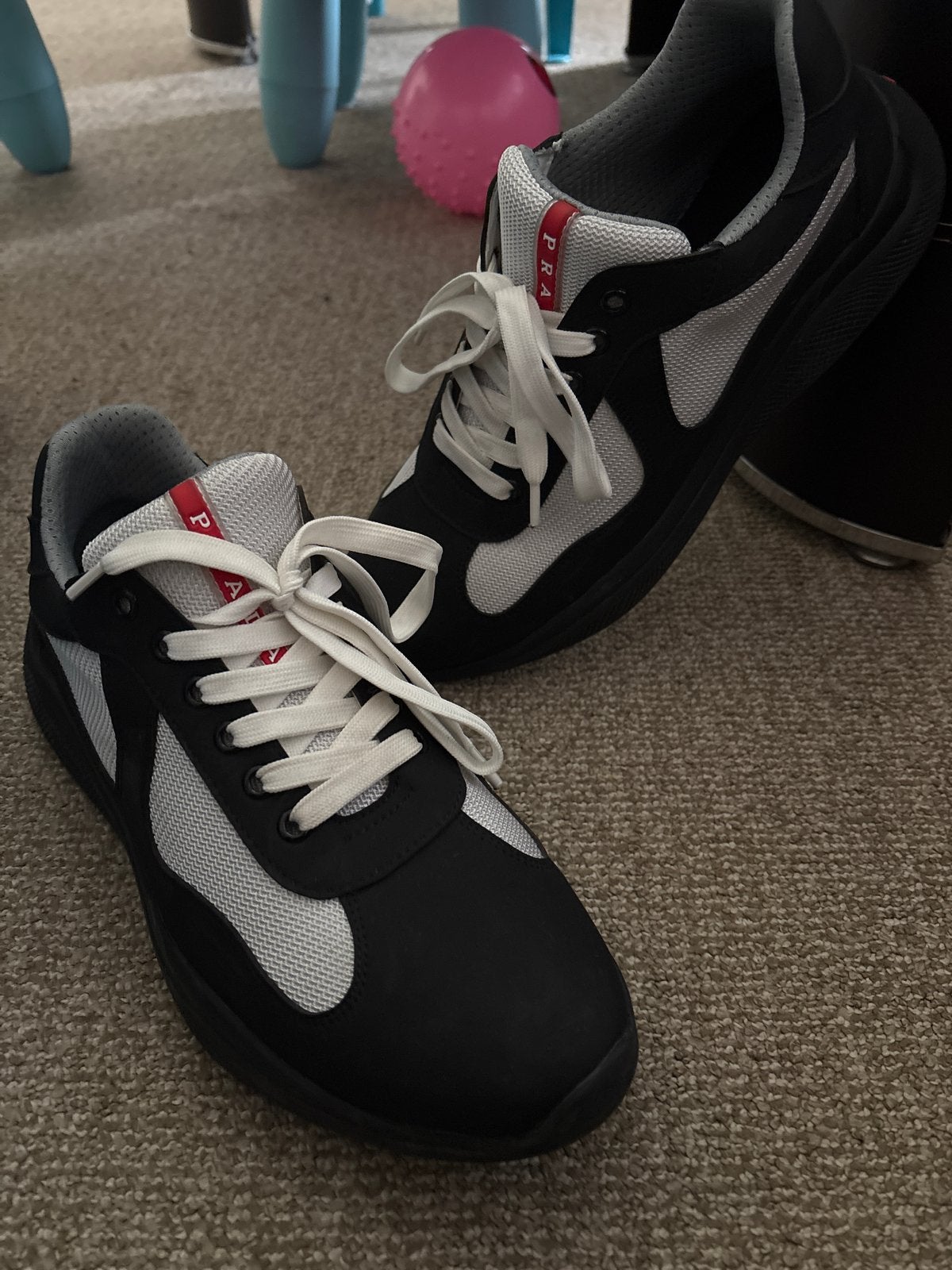 Prada cups Zwart/Wit - Zo goed als nieuw, Ophalen, Zwart, Sneakers of Gympen, Zo goed als nieuw