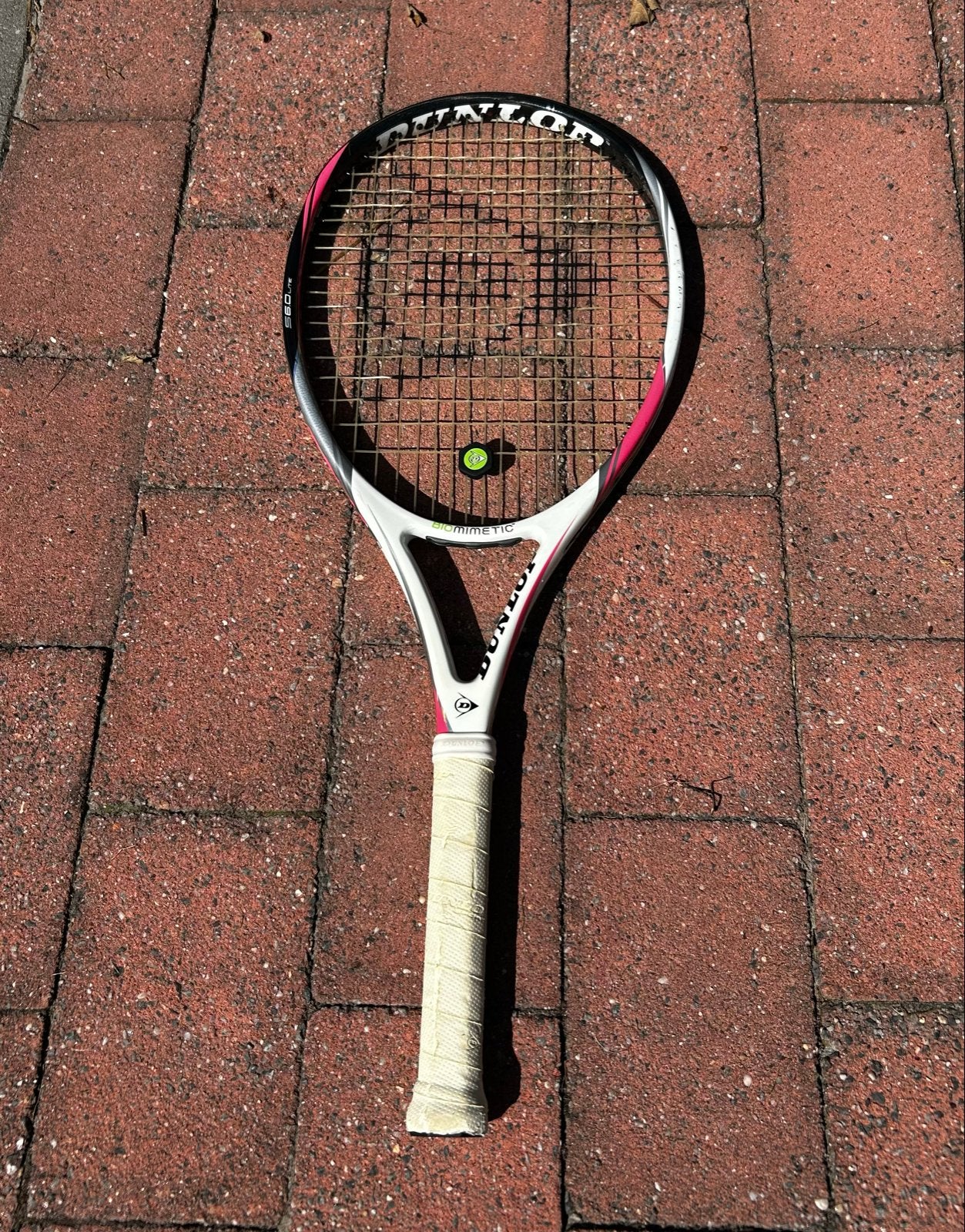 Dunlop tennisracket dames - gebruikt, Sport en Fitness, Tennis, Zo goed als nieuw, Racket, Dunlop, Ophalen