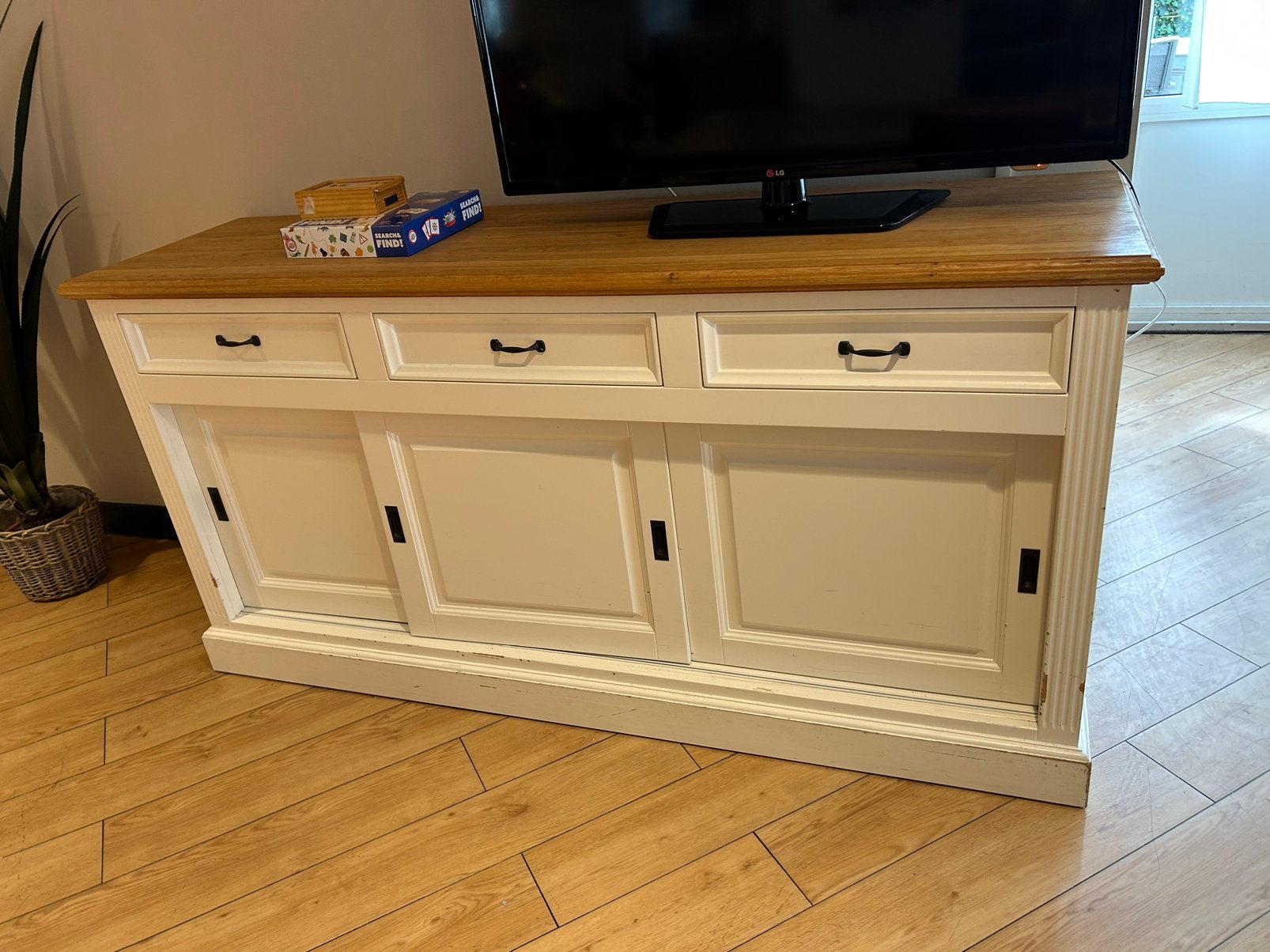 Dressoir, Ophalen