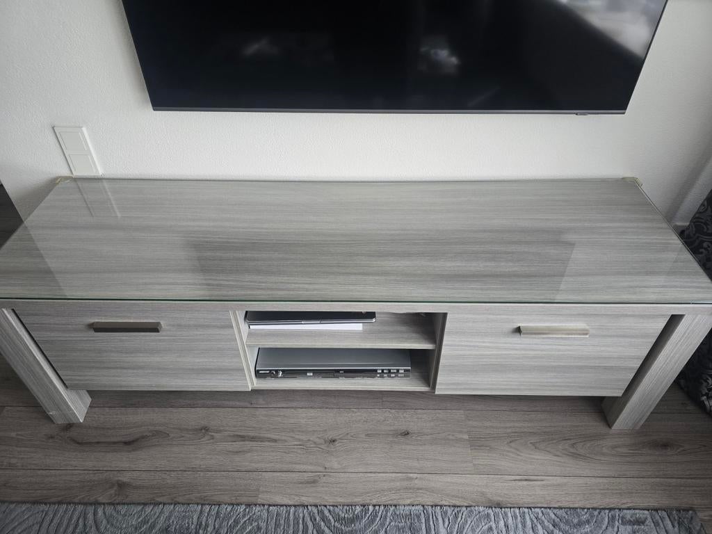 Leenbakker Tom serie eettafel en tv-meubel, Ophalen, Gebruikt, 100 tot 150 cm, 150 tot 200 cm