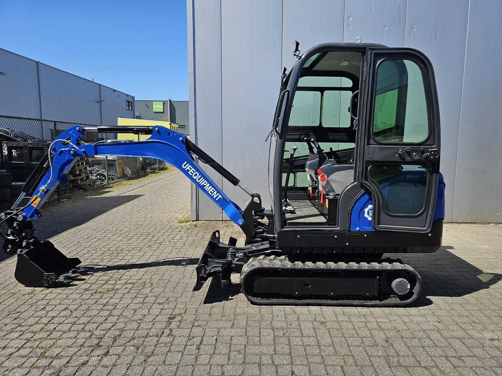 UF Equipment NM25 - Minigraafmachine - Snelwisselsysteem - 3, Zakelijke goederen, Machines en Bouw | Kranen en Graafmachines, Graafmachine