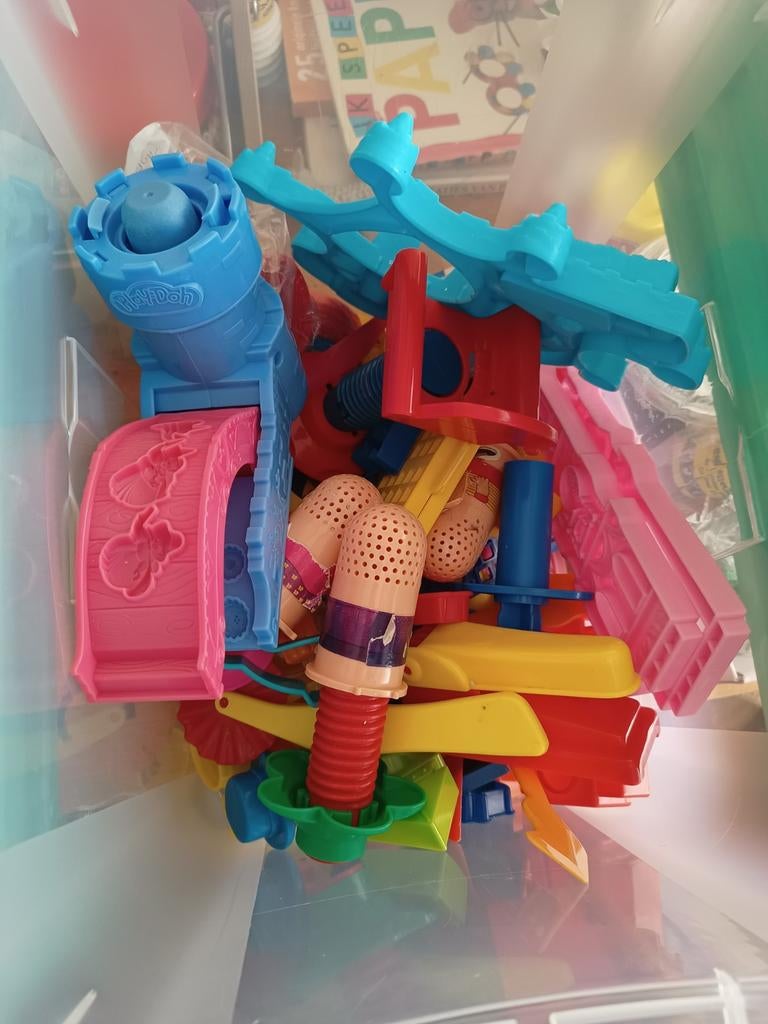 Spulletjes voor Plah-Doh, Ophalen