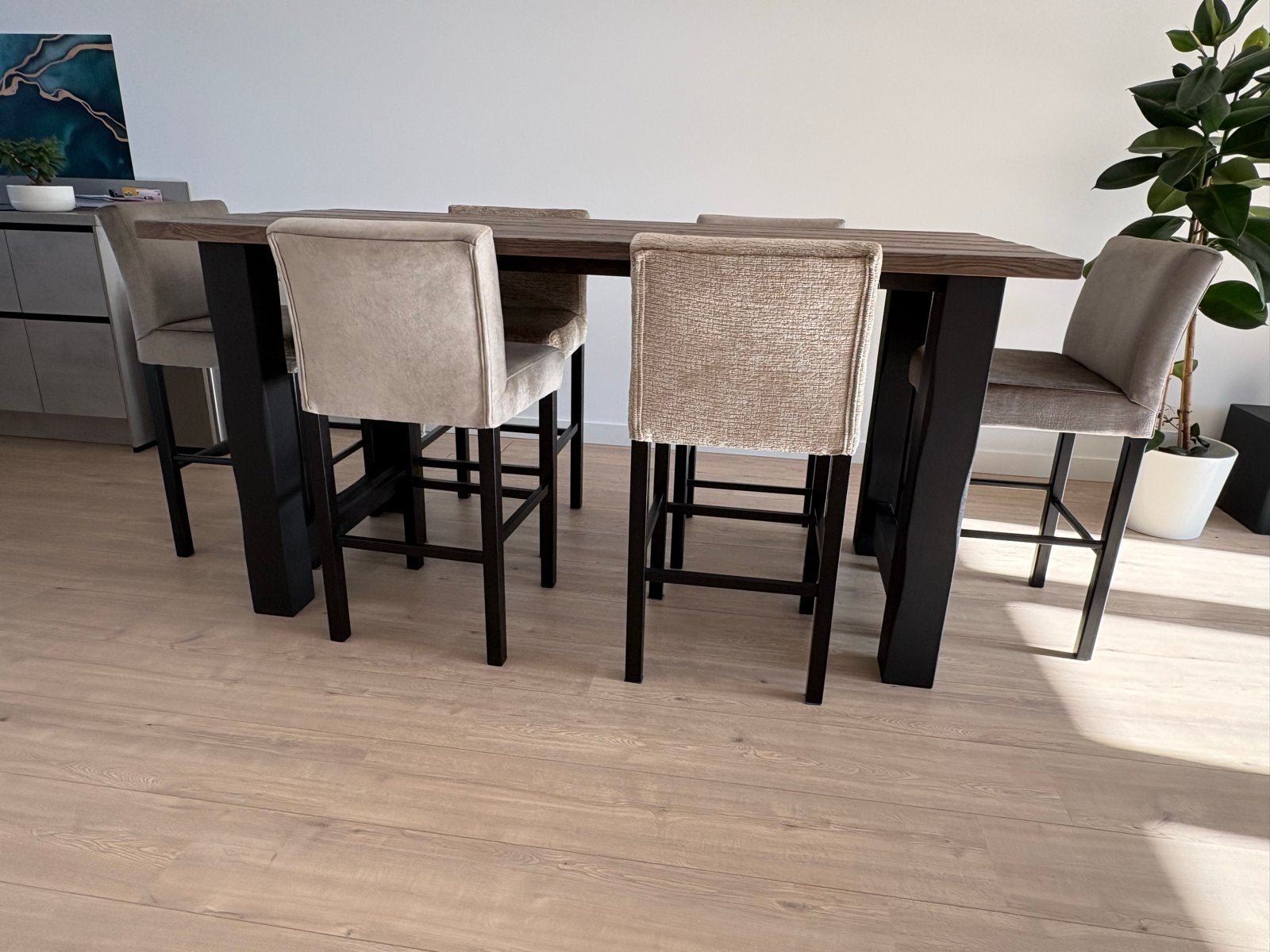Eettafel incl Set van 6 super comfortabele barkrukken, Huis en Inrichting, Tafels | Eettafels, Ophalen, 200 cm of meer, 50 tot 100 cm