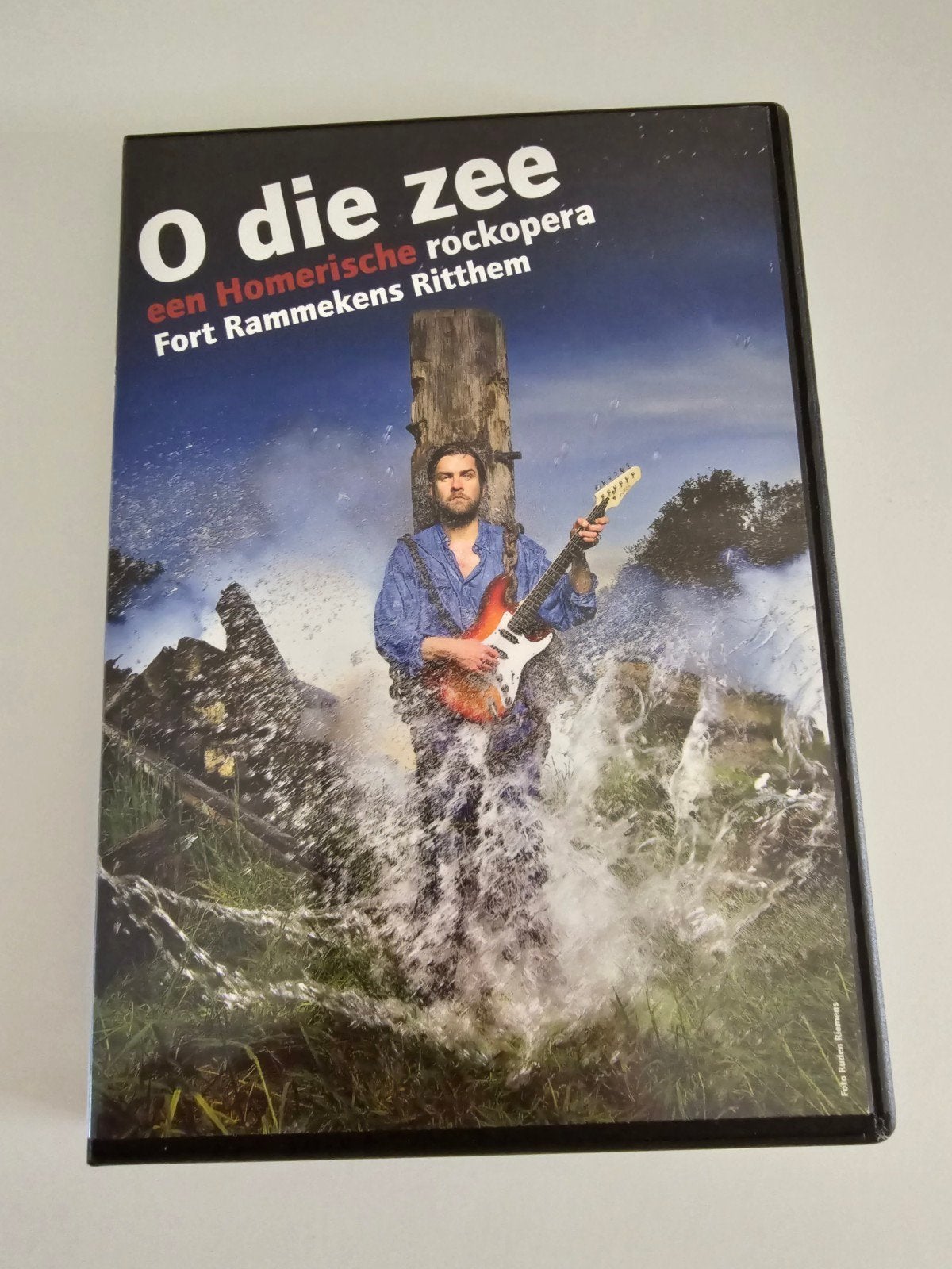 Dvd o die zee - rockopera fort rammekens ritthem, Alle leeftijden, Ophalen of Verzenden, Zo goed als nieuw, Stand-up of Theatershow