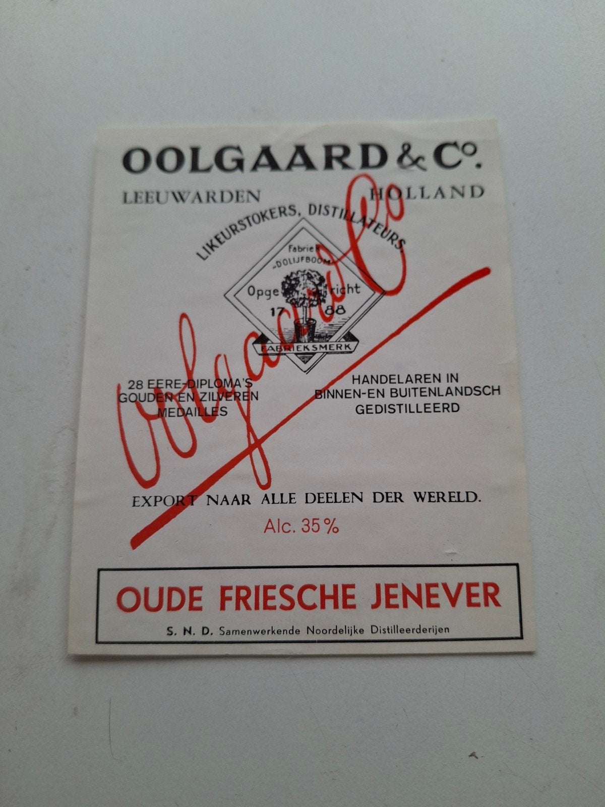 etiket Oolgard Leeuwarden oude Friese jenever, Verzamelen, Merken en Reclamevoorwerpen, Ophalen of Verzenden, Zo goed als nieuw