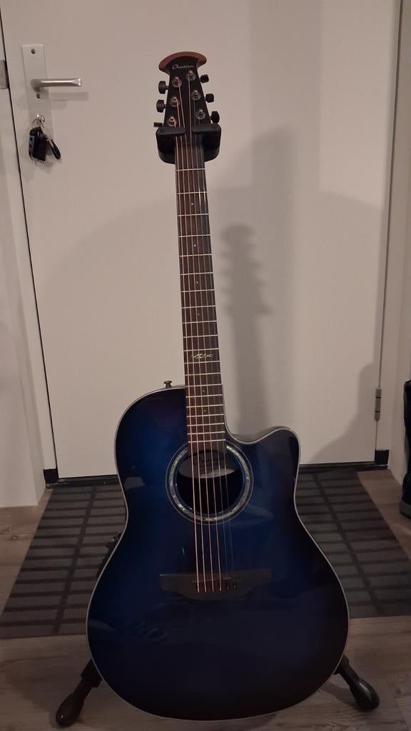 Ovation Celebrity Plus Limited Edition, Muziek en Instrumenten, Snaarinstrumenten | Gitaren | Akoestisch, Zo goed als nieuw, Western- of Steelstringgitaar