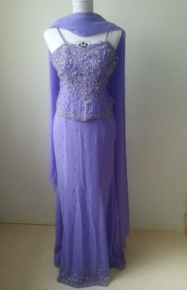 Ghagra lila, Kleding | Dames, Ophalen, Zo goed als nieuw, Paars, Overige typen