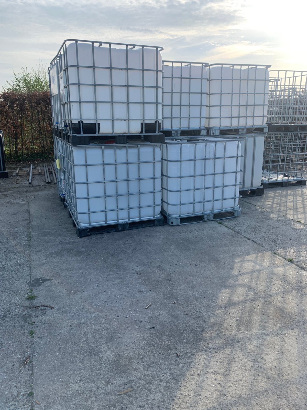 Ibc watertank, Tuin en Terras, Regentonnen, 150 liter of meer, Ophalen, Zo goed als nieuw