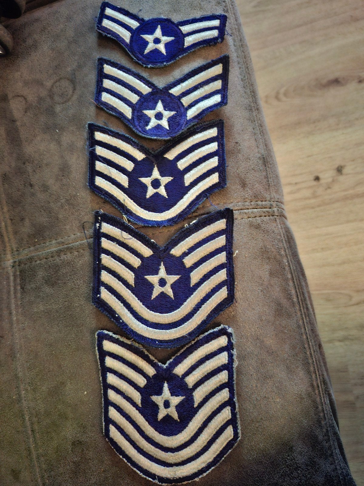 Set van 5 Amerikaanse Luchtmacht Emblemen/Badges, Ophalen of Verzenden, Luchtmacht, Amerika, Embleem of Badge