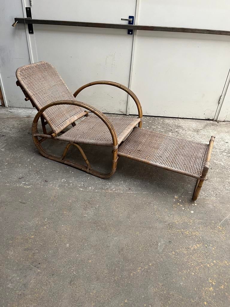 Rotan bamboe lounge stoel vintage retro opknapper €30, Tuin en Terras, Ligbedden, Ophalen of Verzenden, Gebruikt, Rotan, Verstelbaar