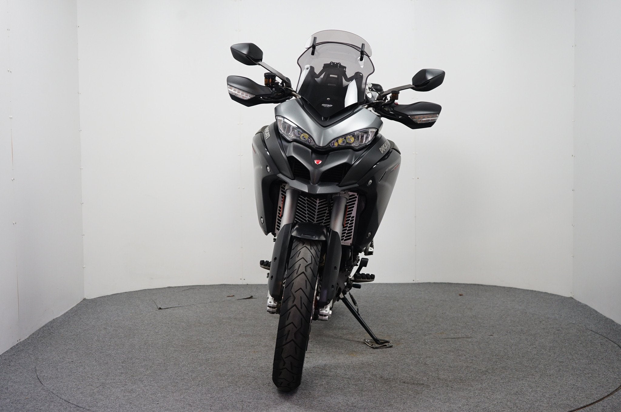 Ducati MULTISTRADA 1200 ENDURO (bj 2016), Motoren, Motoren | Ducati, Cruise Control, 1198 cc, Bedrijf, Sport