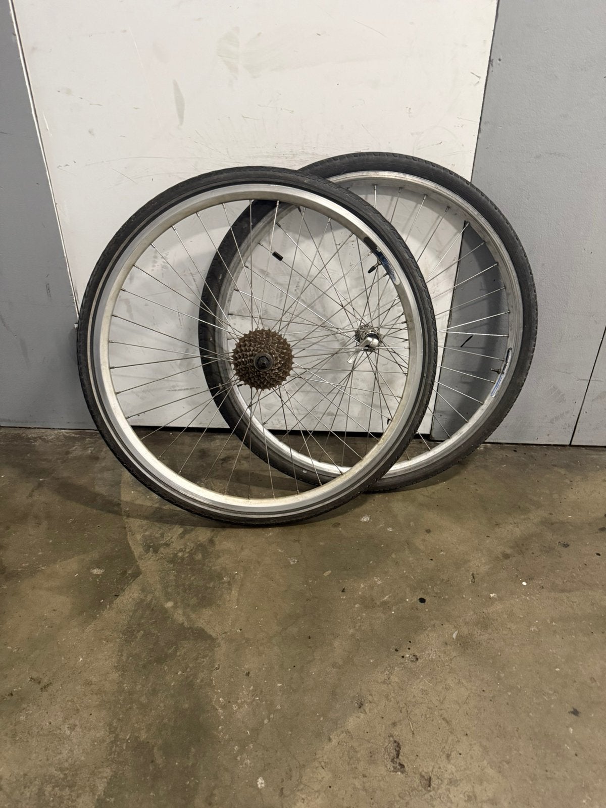 set 28 inch velgen met 8 speed cassette, Fietsen en Brommers, Gebruikt, Aluminium, Stadsfiets, Ophalen