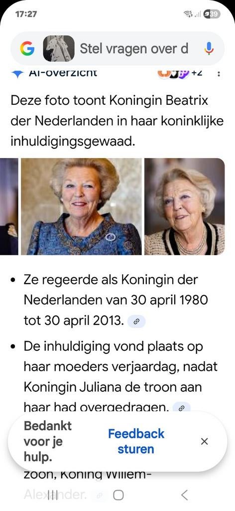 Prinses,toen Koningin Breatrix in haar inhuldigings gewaad, Ophalen of Verzenden, Kaart, Foto of Prent