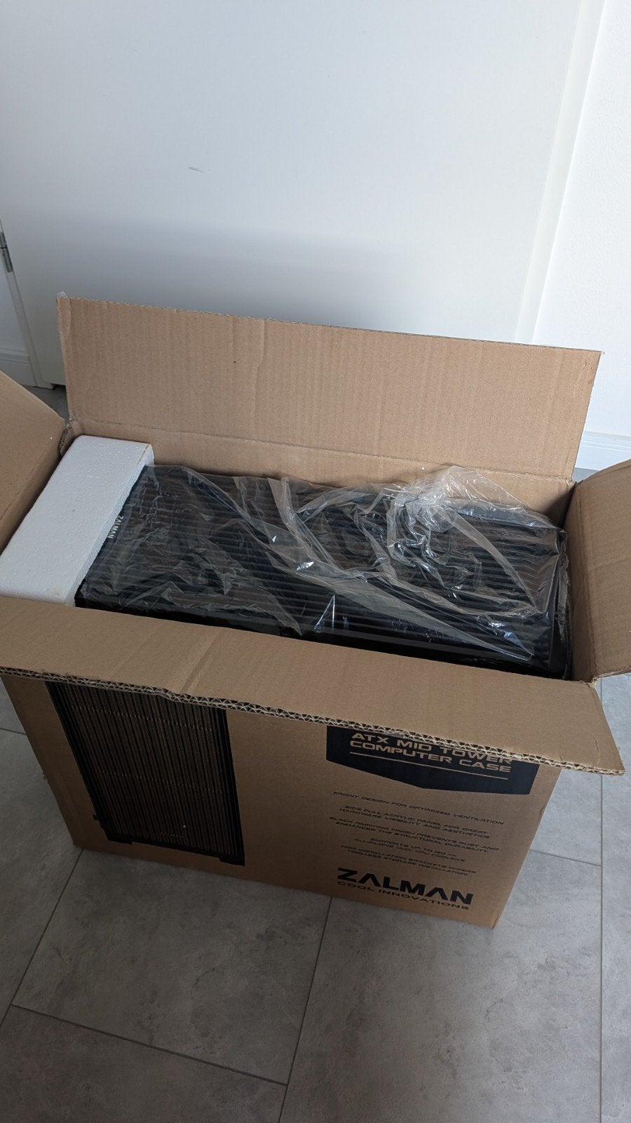 Complete Gaming PC en Monitor (i7-8700k / RX570 / 500GB SSD), Computers en Software, 8 GB, Ophalen of Verzenden, Zo goed als nieuw