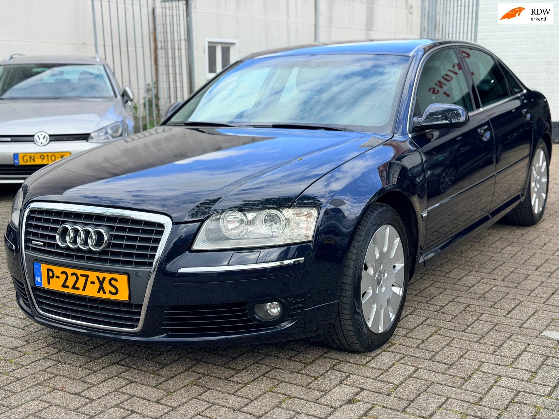 Audi A8 3.0 TDI quattro ed Bj:2006 Zeer Netjes Leder Airco, Auto's, Audi, Automaat, Gebruikt, Zwart, Parkeersensor