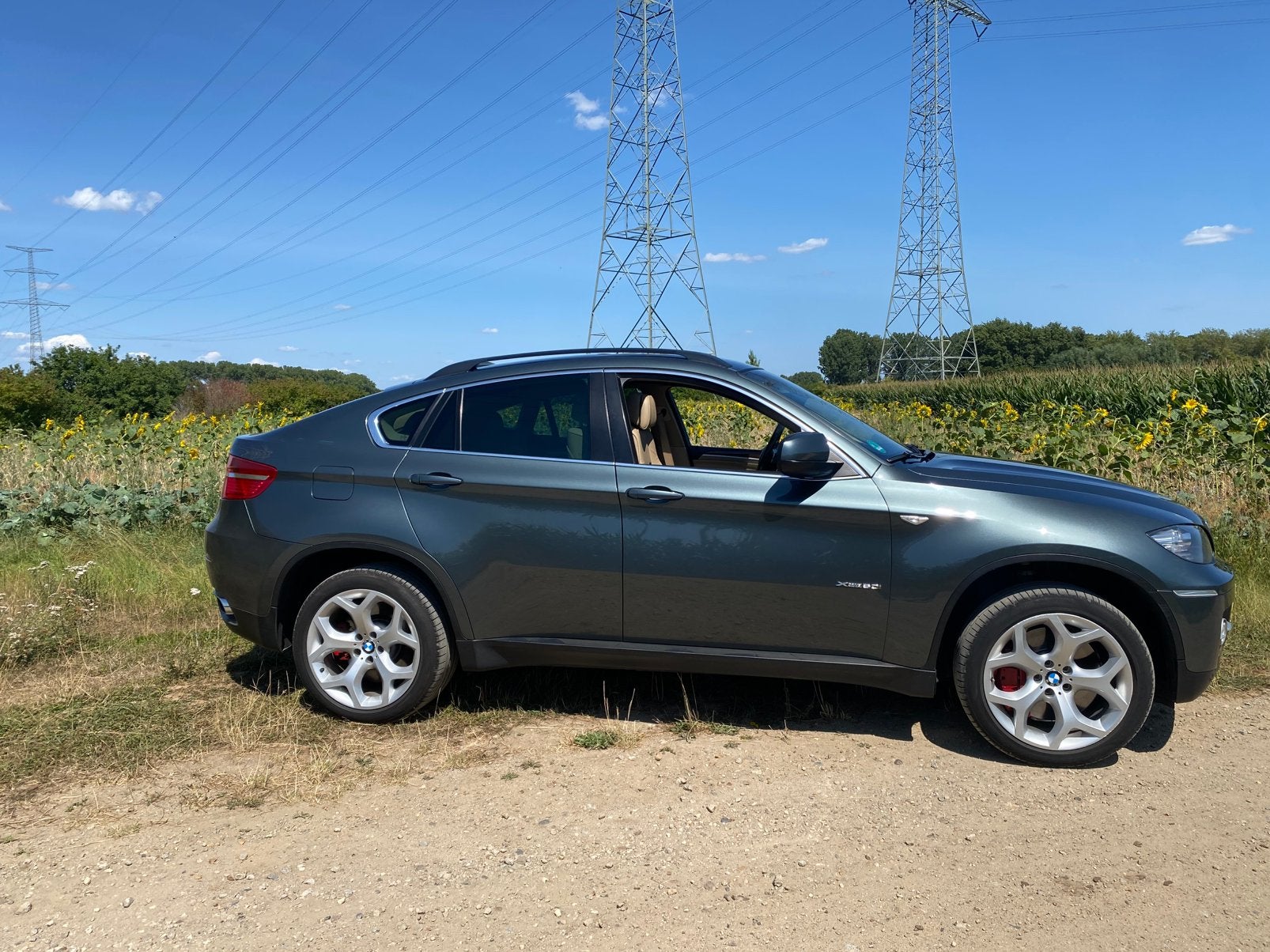 BMW 2008 Grijs, 2165 kg, Lichtsensor, Vierwielaandrijving, Particulier