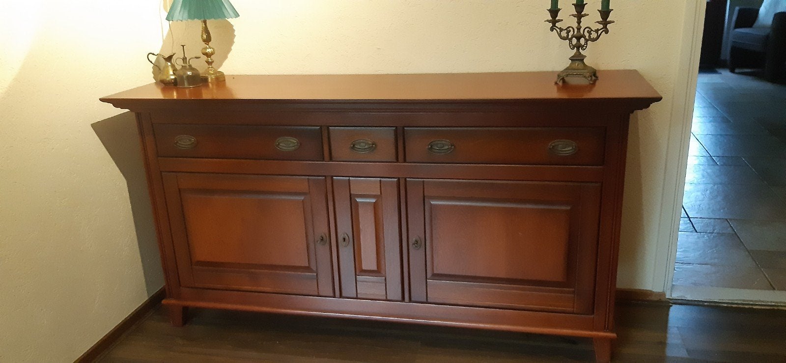 Dressoir, Ophalen