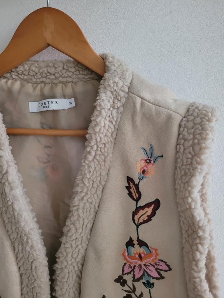 COSTES BOHO GILET BOHEMIAN BEIGE BLOEMEN XL, Beige, Maat 42/44 (L), Ophalen of Verzenden, Zo goed als nieuw