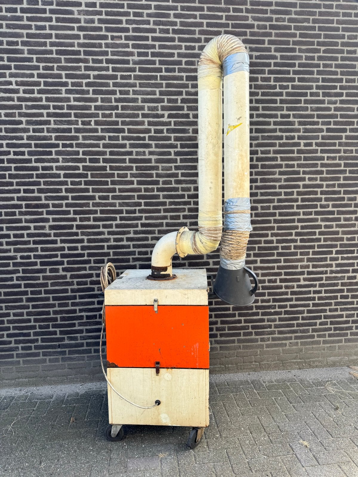 Kemper lasdampafzuiging, Ophalen, Gebruikt