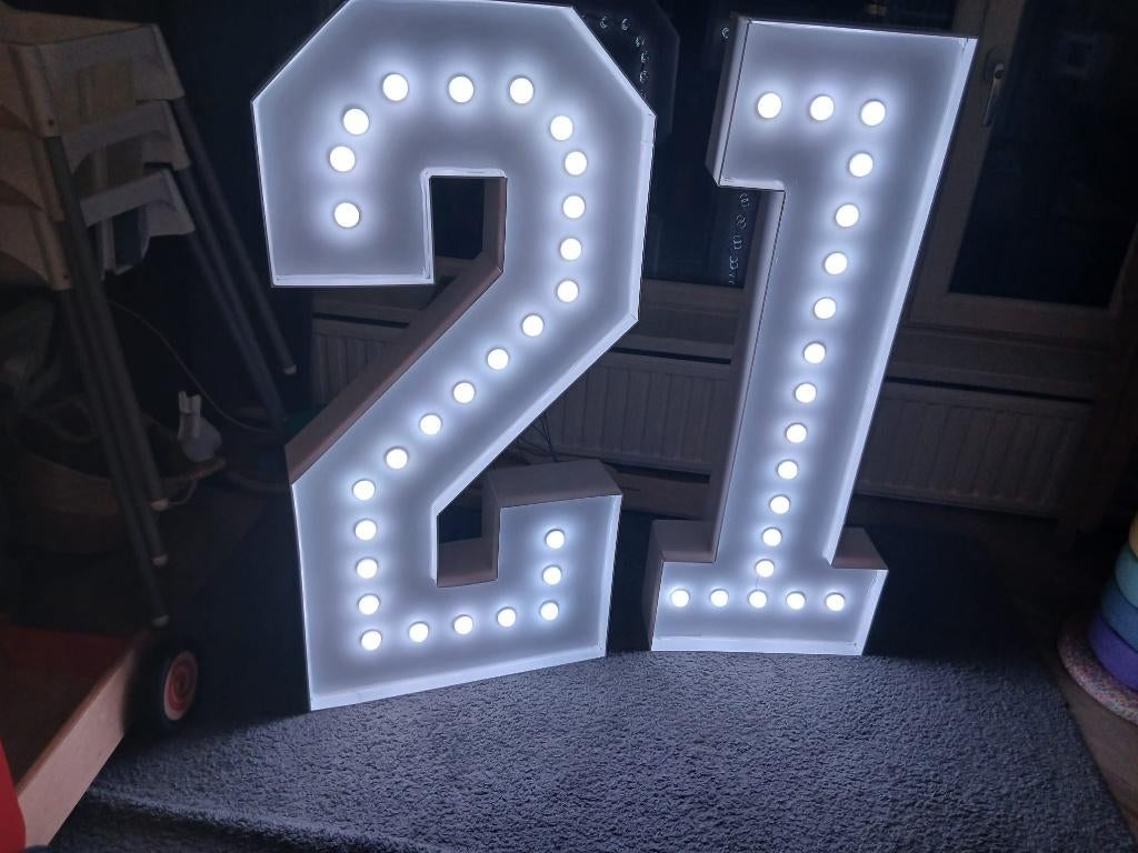 lichtletters 21 verjaardag, Ophalen, Zo goed als nieuw, Verjaardag