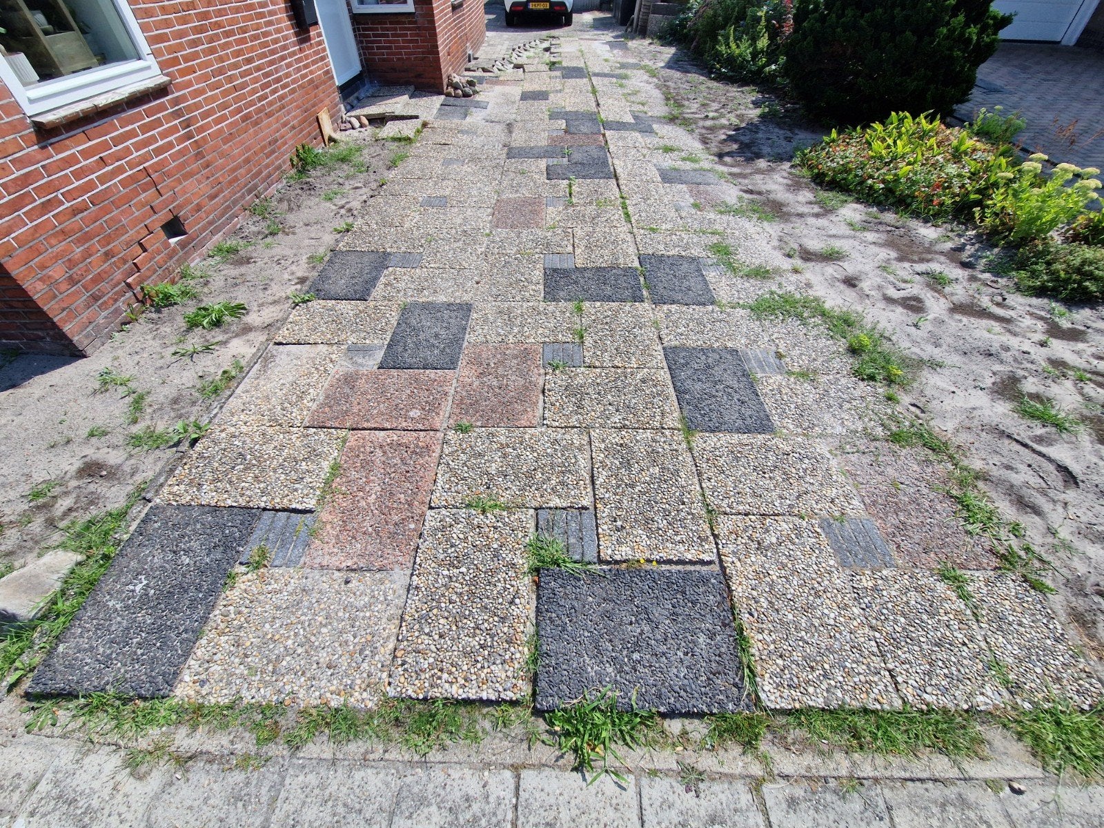 Diverse kleuren gebruikte grindtegels / terrastegels, Tuin en Terras, Gebruikt, Ophalen of Verzenden, 10 m² of meer, Grind