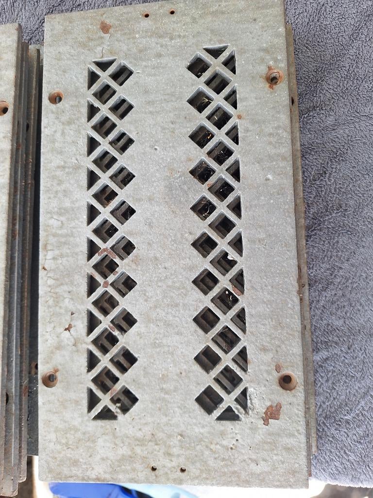 gietijzeren vloerrooster/ventilatierooster 11 st., Doe-het-zelf en Verbouw, Ventilatie en Afzuiging, Ophalen, Ventilator