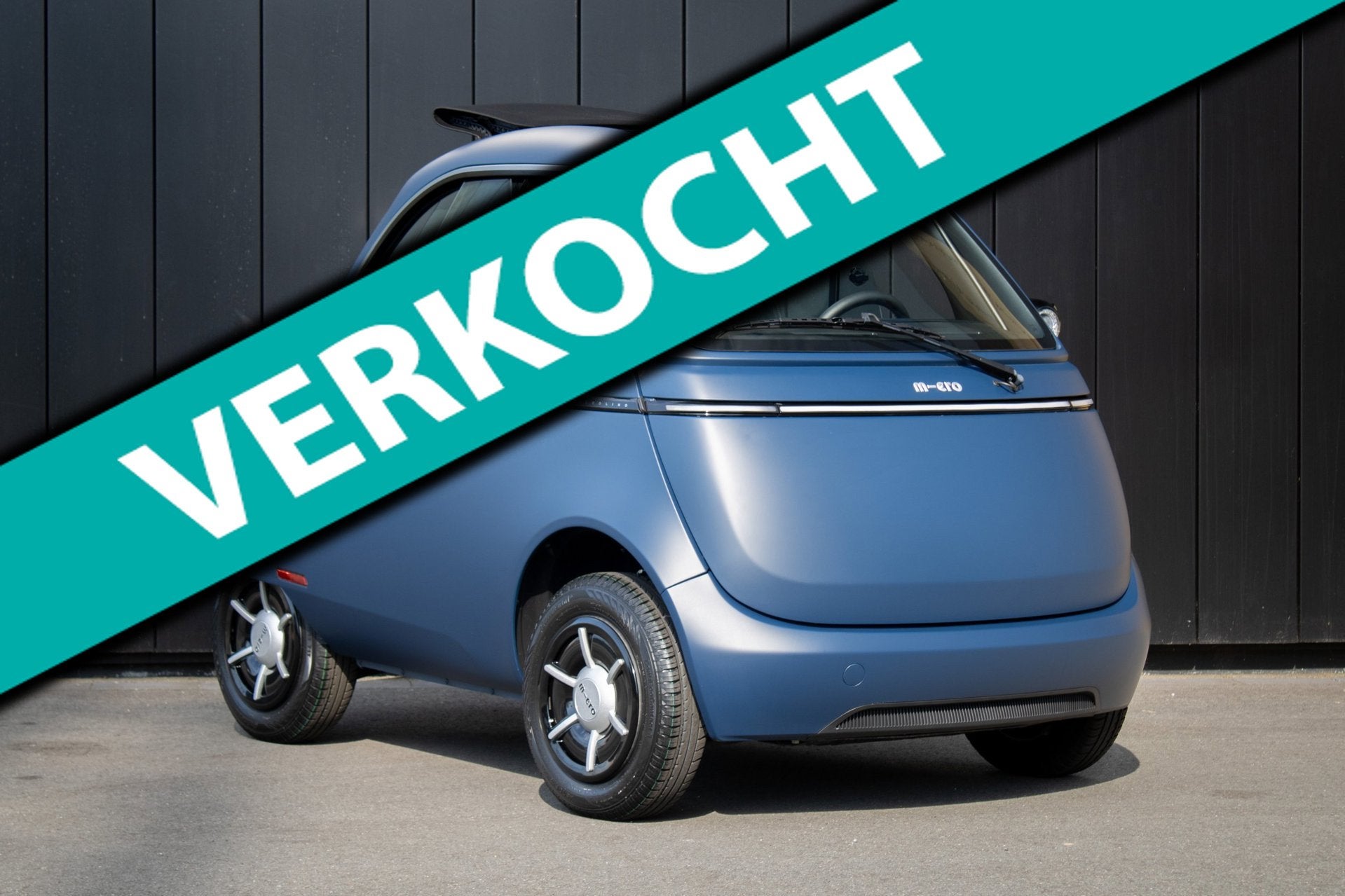 Microlino Competizione NEW CAR 177km range | 90 km/h | BTW, Auto's, Overige Auto's, Automaat, 177 km, Zwart, Blauw