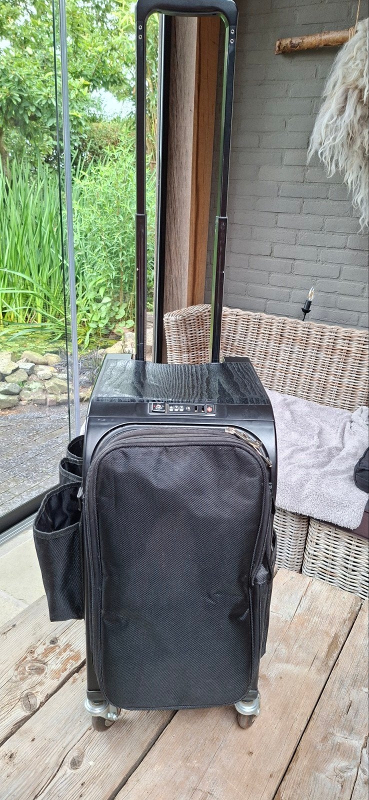 Trolley, Gebruikt, 20 tot 30 cm, Zwart, Minder dan 40 cm