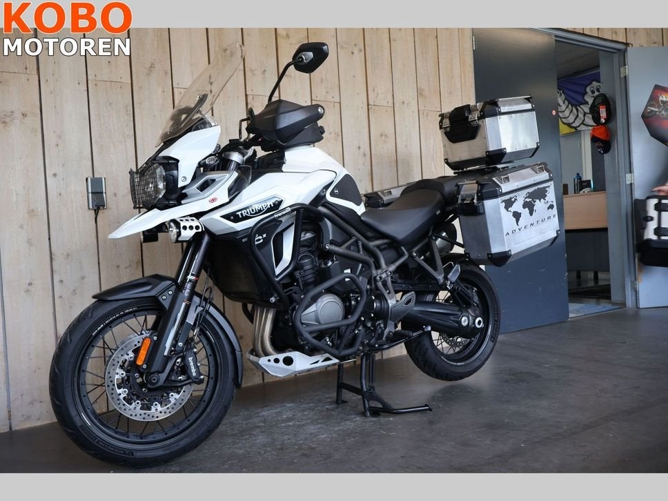 Triumph EXPLORER XCX (bj 2017), Motorrijbewijs A, Bedrijf, Meer dan 35 kW, Overig